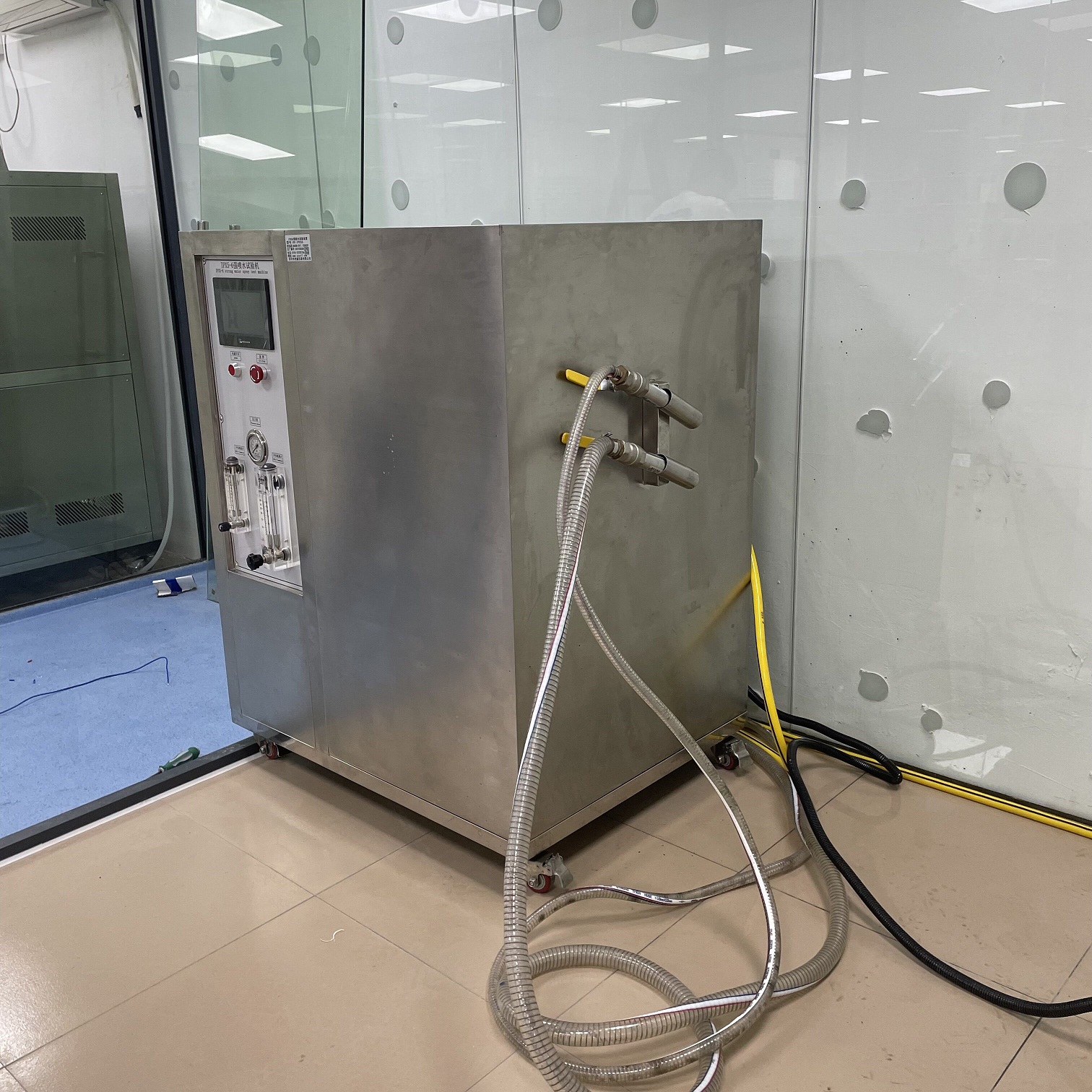 戶外電氣設(shè)備IPX56噴水試驗機(jī)