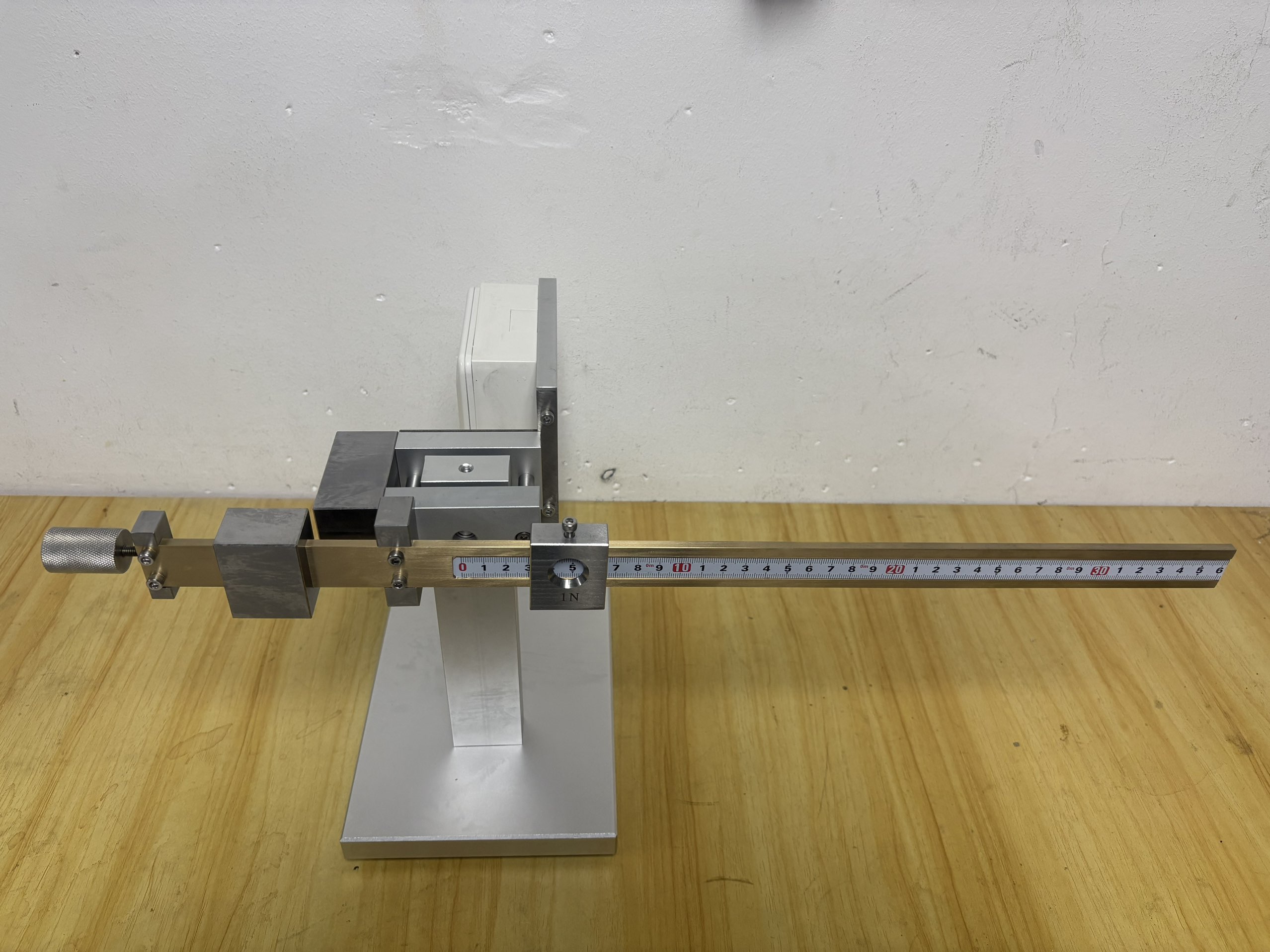 插頭力矩試驗裝置